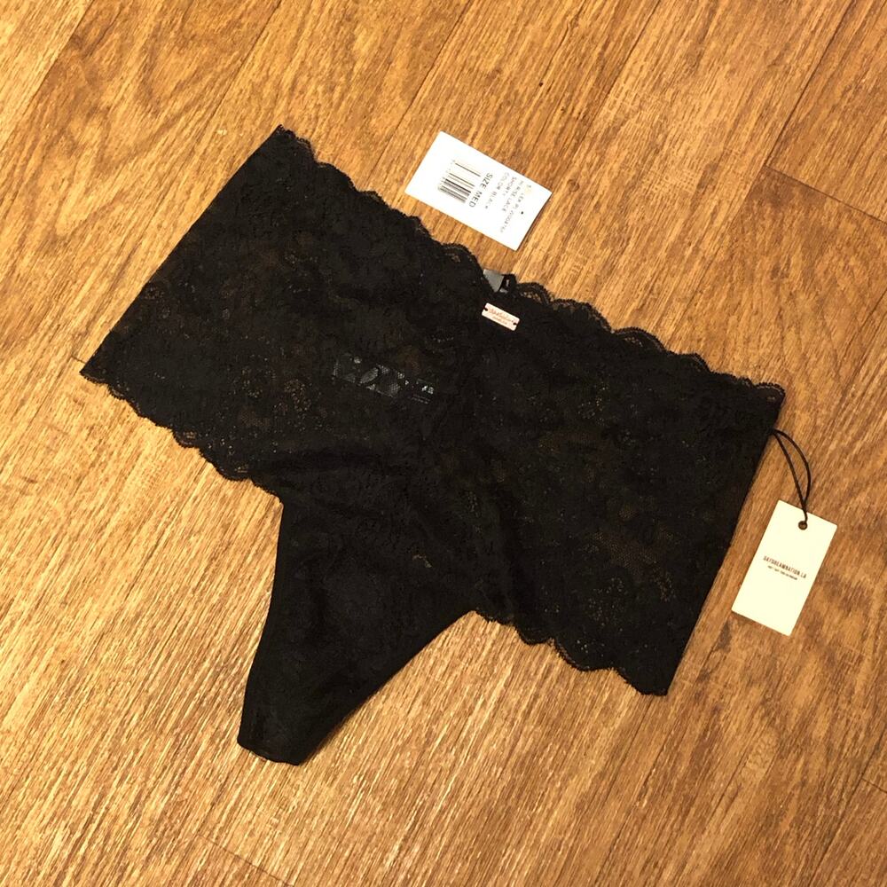 Daydream Nation Hi Rise Lace Shorty Thong Panties in Black Size Medium